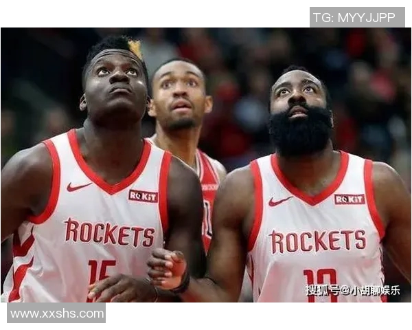 克林特卡佩拉在NBA赛场上的崛起与影响力分析